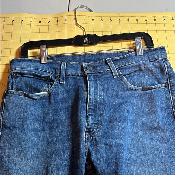 Levi's Classic Straight Blue Jeans - Picture 4 of 7